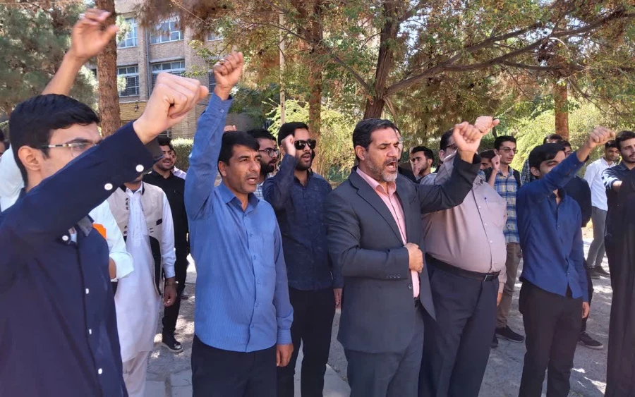 تجمع اساتید ،دانشجویان و کارکنان دانشگاه فرهنگیان کرمان در محکومیت حمله وحشیانه صهیونیست ها به بیمارستان المعمدانی غزه 8