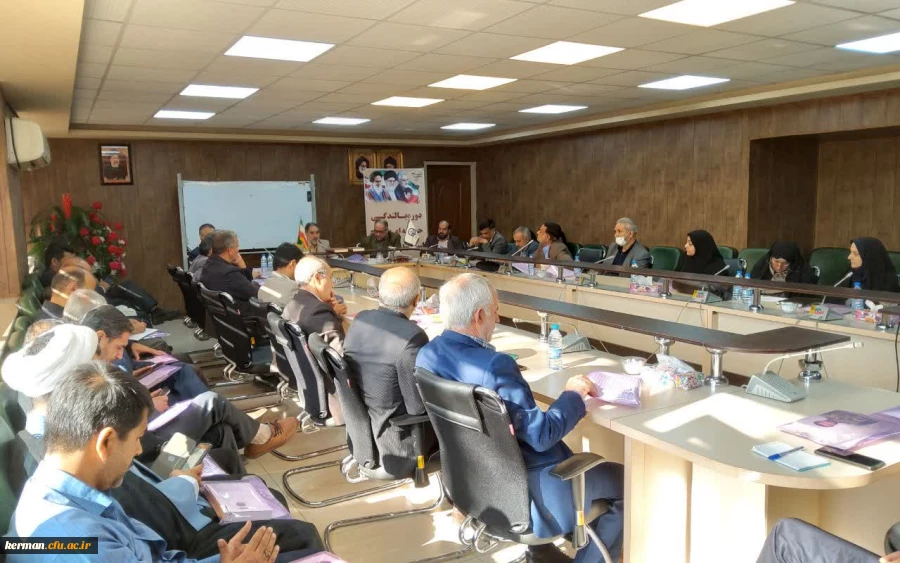 دکتر توان در جلسه بسیج اساتید قطب ۳ دانشگاه فرهنگیان کشور: جنایت غزه نمونه ای از کاربست علم بدون معنویت و دین است 5