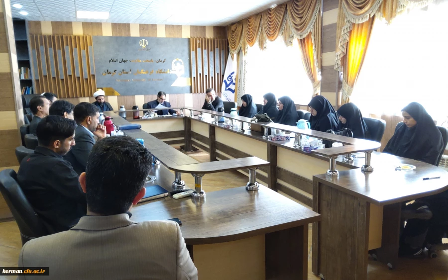 دکتر توان
زندگی حضرت زهرا(س)الگوی بسیار خوبی برای شناخت خط مشی ومسیر زندگی میباشد 3