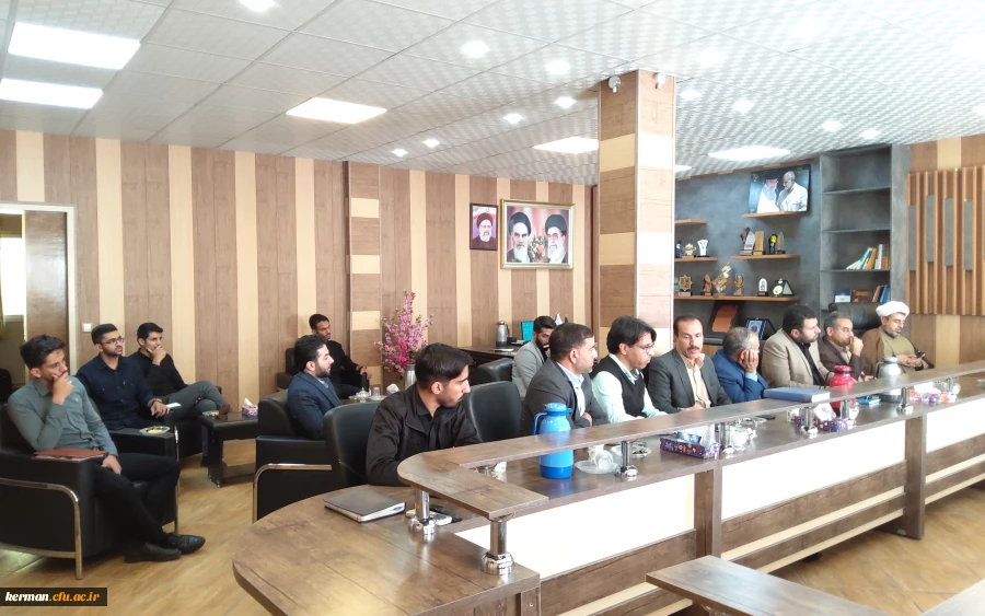 دکتر توان
زندگی حضرت زهرا(س)الگوی بسیار خوبی برای شناخت خط مشی ومسیر زندگی میباشد 4