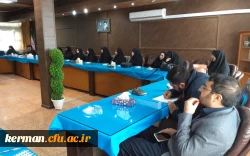 به مناسبت هفته وحدت حوزه و دانشگاه در دانشگاه فرهنگیان کرمان برگزار شد:
تالار گفتگوی حوزه و دانشگاه 