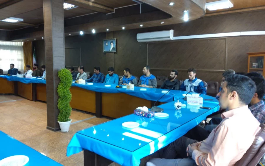 دکتر توان 
تربیت معلم کاری حساس، مهم ومقدس است  2