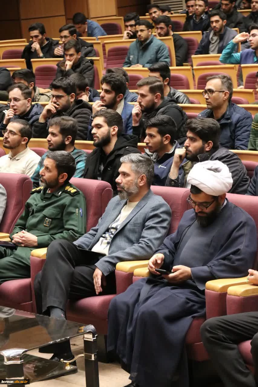 آغاز فصل دوم اردو های راهیان نور مقاومت دانشجویان دانشگاه های فرهنگیان سراسر کشور به میزبانی کرمان 2