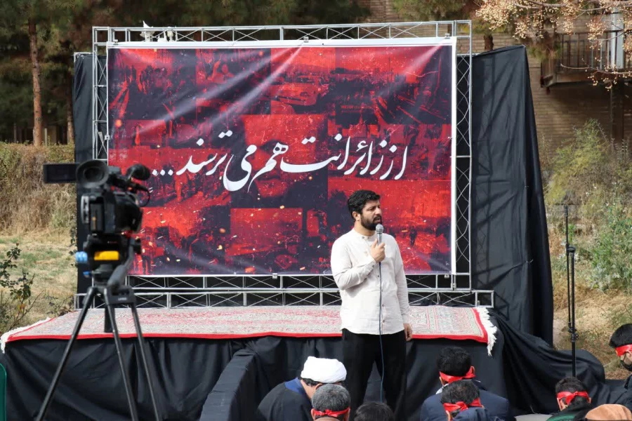 مراسم گرامیداشت شهدای حادثه تروریستی گلزار شهدای بین المللی کرمان ودانشجومعلم "شهیده فائزه رحیمی"  2