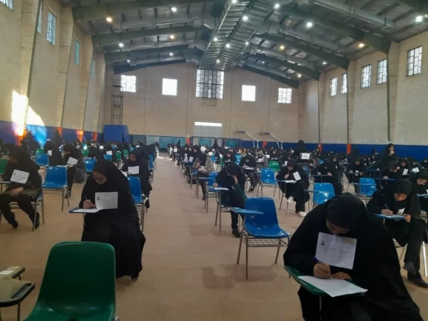 بازدیدرئیس دانشگاه فرهنگیان استان از اولین روزبرگزاری امتحانات 5