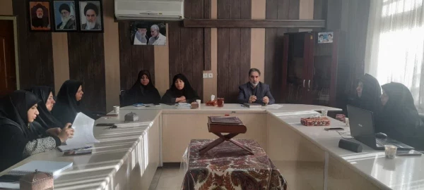 دکتر توان 
همکاری تمای بخش های دانشگاه دربرگزاری امتحانات لازم وضروری است 2