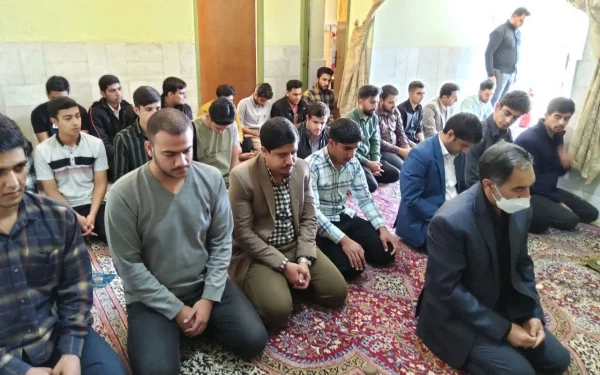 نشست صمیمی رئیس دانشگاه فرهنگیان استان بادانشجومعلمان مرکز جیرفت  2