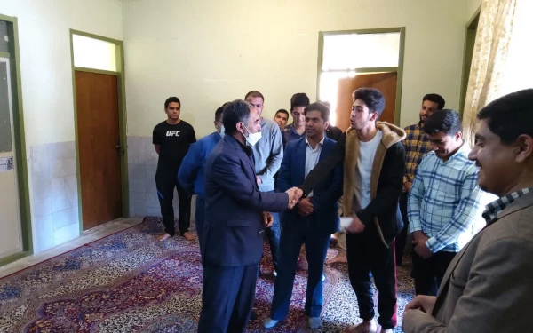 نشست صمیمی رئیس دانشگاه فرهنگیان استان بادانشجومعلمان مرکز جیرفت  8