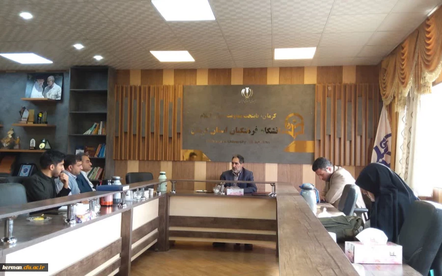 دکتر توان در کمیسیون دانشجویی استان :
ده درصد دانشجومعلمان دانشگاه فرهنگیان استان به اردوی راهیان نور اعزام میشوند. 2