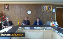 رئیس دانشگاه فرهنگیان کرمان دردیدار با سرپرستان شبانه روزی پردیس های استان: 
سرپرستی کاری حساس ،بامسئولیت وپیشانی دانشگاه میباشد. 2