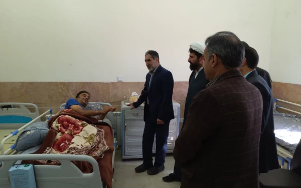 
دیدار رئیس دانشگاه فرهنگیان استان از جانبازان آسایشگاه ایثار کرمان 2