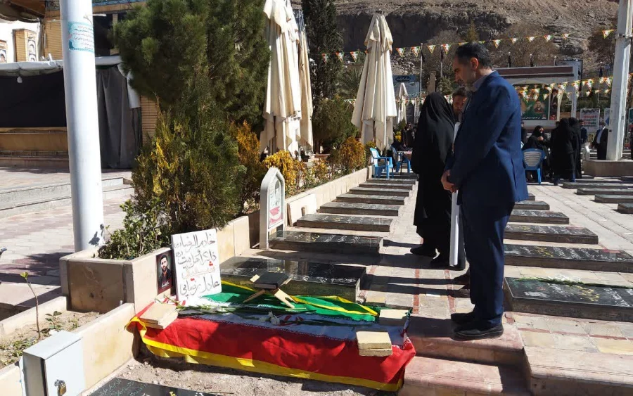 تجدید میثاق دانشگاهیان دانشگاه فرهنگیان استان کرمان با آرمان های شهدا و انقلاب اسلامی 2