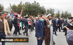 حضور پرشوردانشگاهیان دانشگاه فرهنگیان استان کرمان درراهپیمایی ۲۲ بهمن 4