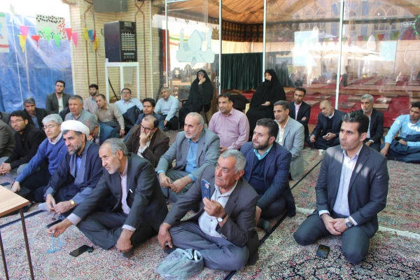 تجدید میثاق مهمانان شرکت کننده در اولین نشست دومین همایش ملی تربیت درمکتب شهید سلیمانی  5