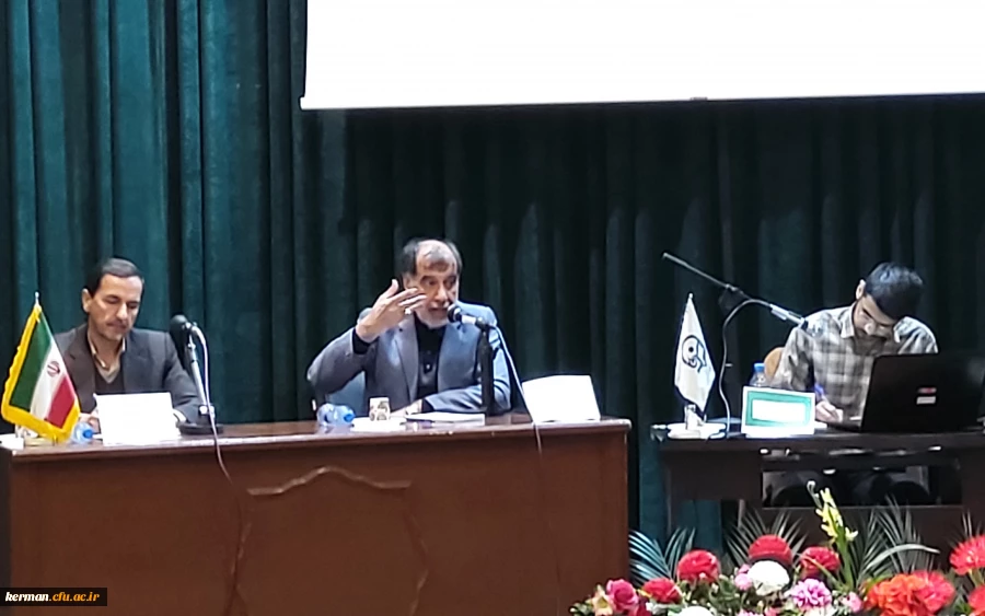  برگزاری نخستین مناظره با حضور کاندیداهای نمایندگی مجلس شورای اسلامی ۱۴۰۲ دردانشگاه فرهنگیان کرمان  5