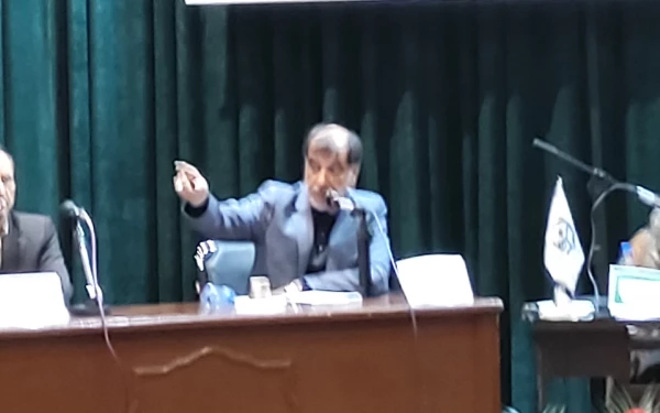  برگزاری نخستین مناظره با حضور کاندیداهای نمایندگی مجلس شورای اسلامی ۱۴۰۲ دردانشگاه فرهنگیان کرمان  14