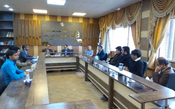 در دیدار رئیس دانشگاه فرهنگیان استان کرمان با مدیر آموزش و پرورش عشایری استان پیرامون همکاری های فی مابین تبادل نظر شد.  3