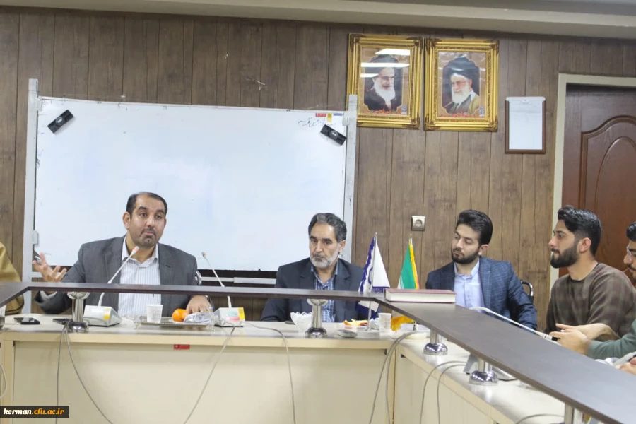  دانشگاه فرهنگیان علمدار جهاد تبیین در جهت مشارکت حداکثری در بین دانشگاه های کرمان بود 6