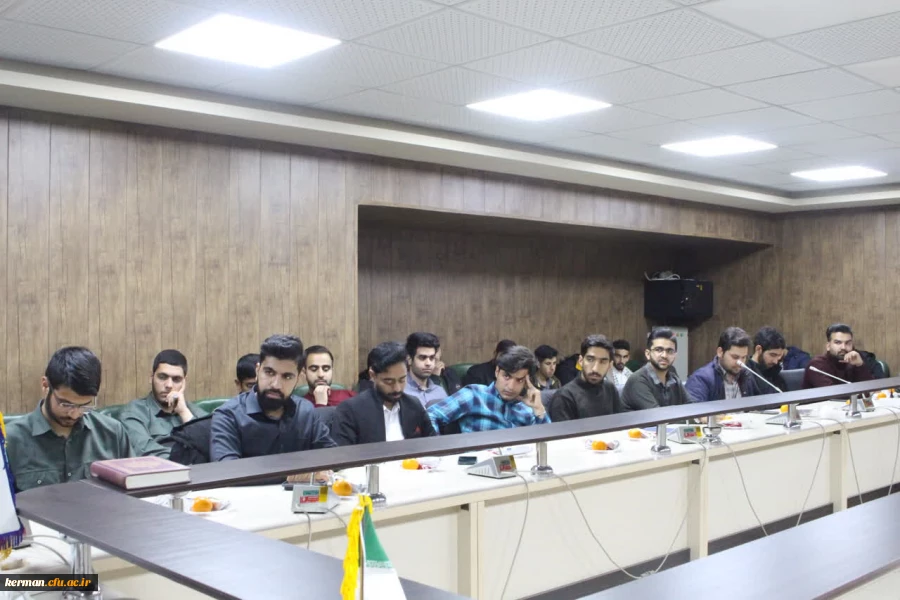  دانشگاه فرهنگیان علمدار جهاد تبیین در جهت مشارکت حداکثری در بین دانشگاه های کرمان بود 8