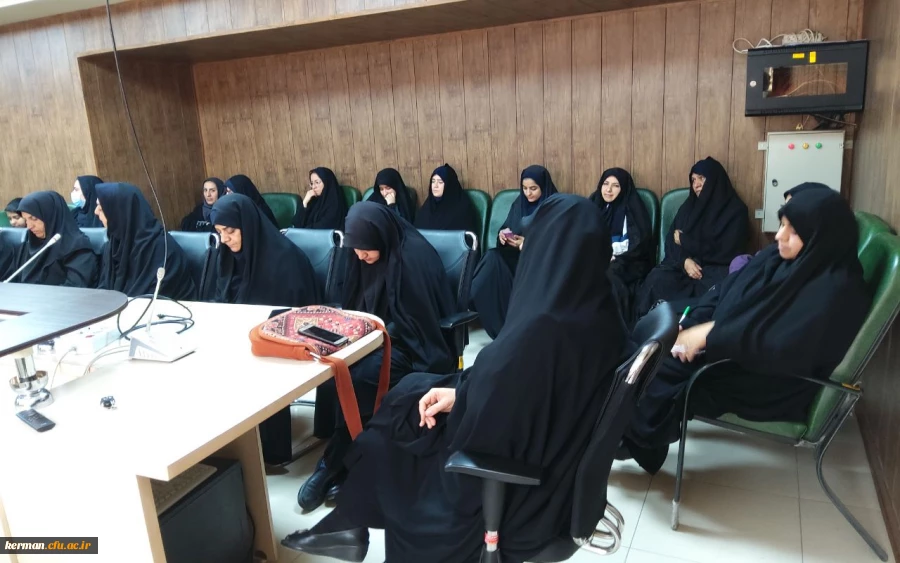  برگزاری مراسم تکریم ومعارفه رئیس پردیس شهیدباهنر دانشگاه فرهنگیان کرمان  6