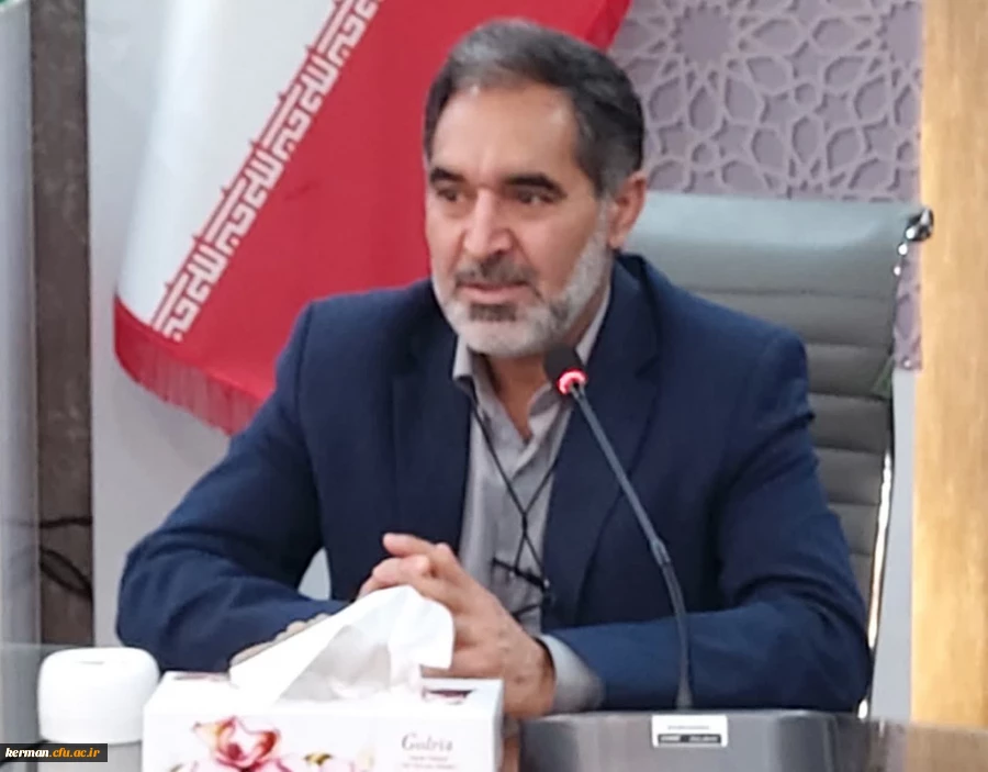 پیام تبریک رئیس دانشگاه فرهنگیان استان کرمان بمناسبت فرارسیدن سال جدید  4