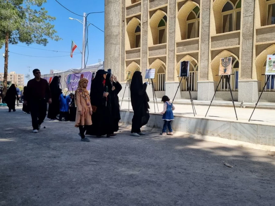 "نمایشگاه عکس زیتون سرخ"  2