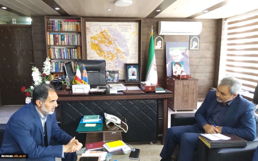 دیدار نوروزی رئیس دانشگاه فرهنگیان استان با مدیر کل آموزش وپرورش استان کرمان  5