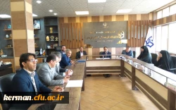 دکترتوان درجلسه شورای آموزشی دانشگاه فرهنگیان استان کرمان ازافزایش صد درصدی پذیرش دانشجو در پردیس خواهران خبرداد. 2