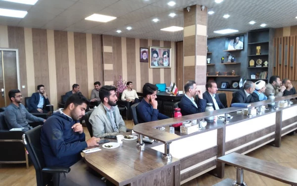  حضوردرمیدان وکارجهادی ،کلیدانجام کارهای موفق  فرهنگی وتربیتی میباشد 4