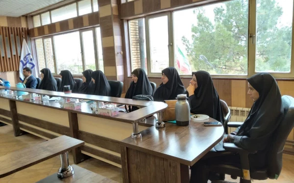  حضوردرمیدان وکارجهادی ،کلیدانجام کارهای موفق  فرهنگی وتربیتی میباشد 5