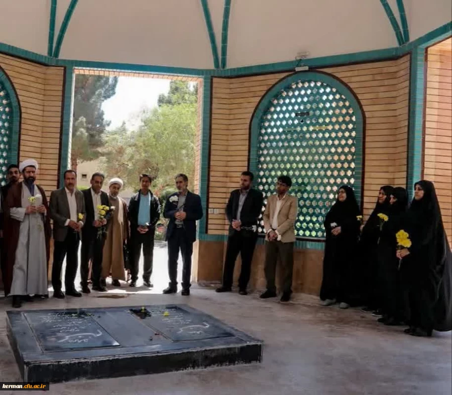 تجدید میثاق دانشگاهیان دانشگاه فرهنگیان استان کرمان با آرمان های امام راحل وشهدا  2