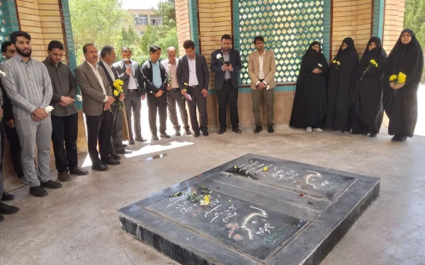 تجدید میثاق دانشگاهیان دانشگاه فرهنگیان استان کرمان با آرمان های امام راحل وشهدا  5