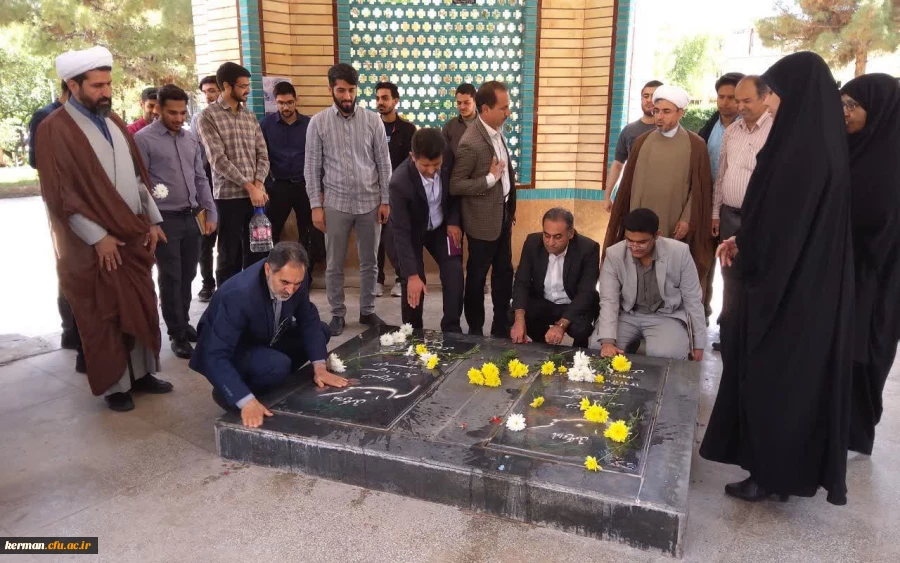 تجدید میثاق دانشگاهیان دانشگاه فرهنگیان استان کرمان با آرمان های امام راحل وشهدا  6