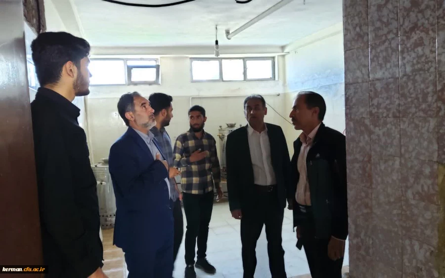 درآستانه فرارسیدن روزمعلم؛رئیس دانشگاه فرهنگیان استان کرمان از سراهای دانشجویی پردیس خواجه نصیرالدین طوسی بازدید کردند. 8