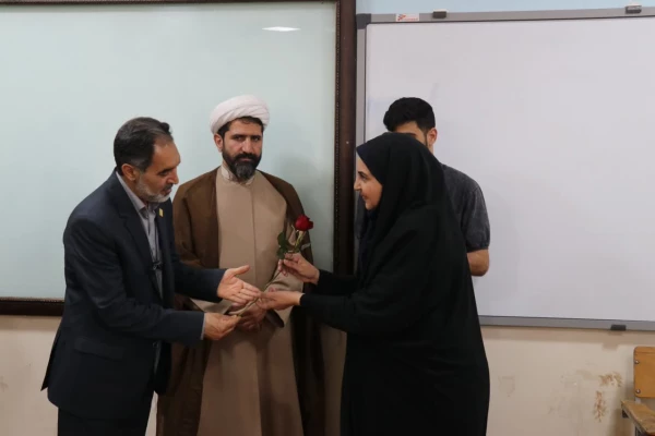 آیین تجلیل و تکریم از مقام معلم واستاد در پردیس  خواجه نصیرالدین طوسی (برادران)  2