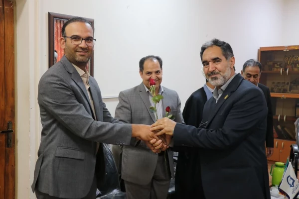 تجلیل از همکاران حوزه آموزش پردیسهای دانشگاه فرهنگیان استان کرمان  3