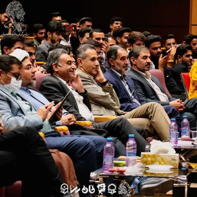 دکتر توان 
افتخار می کنم خادم دانشجو معلمان استان هستم  2