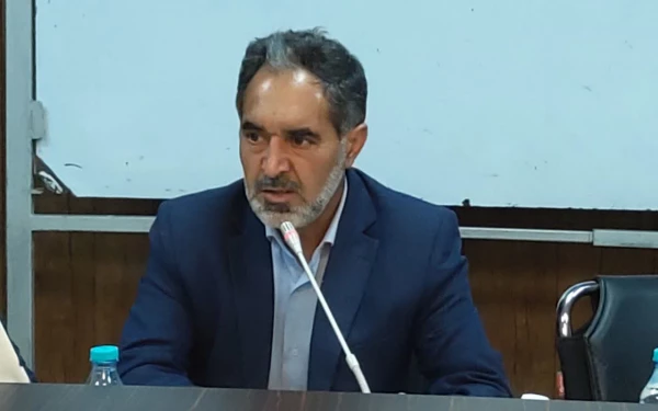 دکتر توان: 
وظیفه ما بعنوان متولیان امرتربیت معلم، بیان اهمیت واثرگزاری شغل معلمی است  2