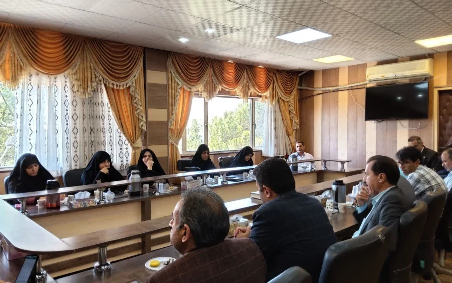 بررسی برنامه تحولی دانشگاه در نشست شورای مدیریت دانشگاه فرهنگیان استان کرمان 6