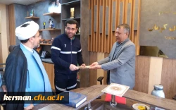 دکتر توان: 
بسیج فهم درست از اخلاص،فداکاری،ایثار وگذشت است 2