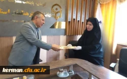 دکتر توان: 
بسیج فهم درست از اخلاص،فداکاری،ایثار وگذشت است 2