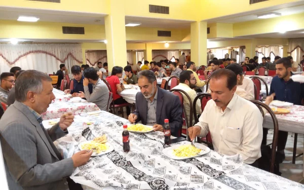 رئیس دانشگاه فرهنگیان استان از سلف دانشجویی پردیس خواجه نصیرالدین طوسی بازدید کرد  3