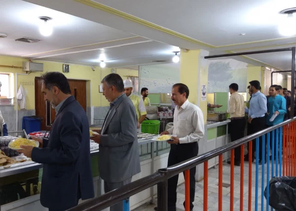 رئیس دانشگاه فرهنگیان استان از سلف دانشجویی پردیس خواجه نصیرالدین طوسی بازدید کرد  4