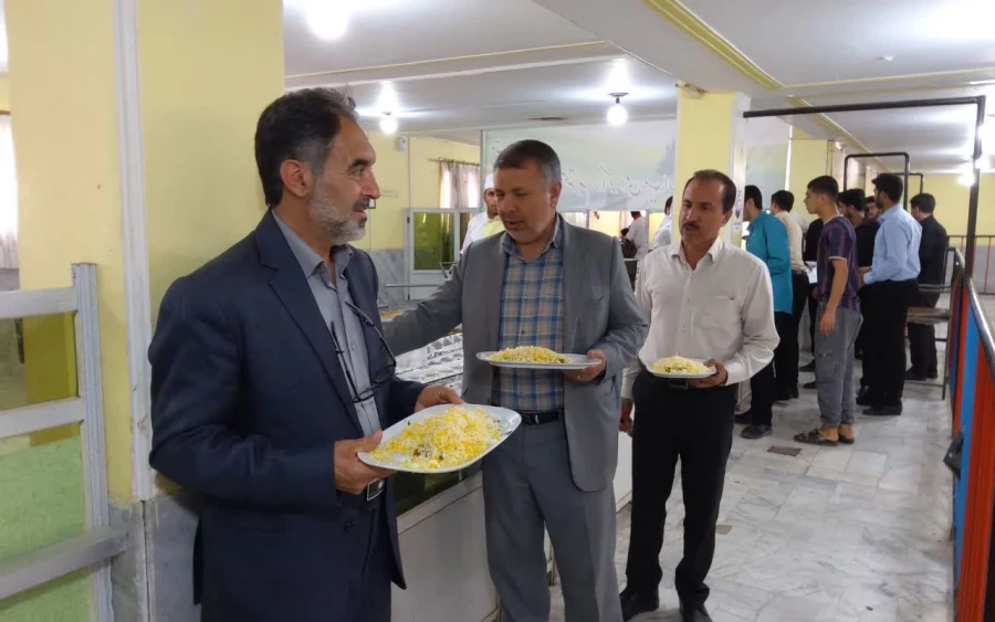 رئیس دانشگاه فرهنگیان استان از سلف دانشجویی پردیس خواجه نصیرالدین طوسی بازدید کرد  5