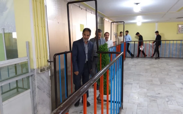 رئیس دانشگاه فرهنگیان استان از سلف دانشجویی پردیس خواجه نصیرالدین طوسی بازدید کرد  6