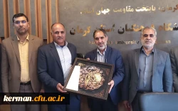 دیدار اعضای شورای شهر فهرج با رئیس دانشگاه فرهنگیان استان کرمان 5
