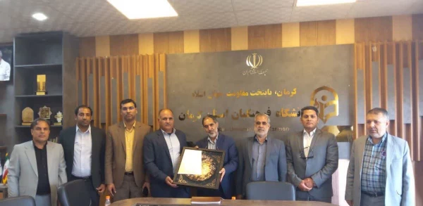 دیدار اعضای شورای شهر فهرج با رئیس دانشگاه فرهنگیان استان کرمان 7