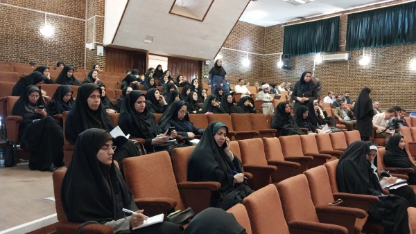 کمک الهی وتوکل به خداوند،شناخت واستفاده از معیارهای سنجیده و ایجاد فضایی بدور از اضطراب و استرس درمصاحبه داوطلبان ورود به دانشگاه فرهنگیان توصیه میشود 9