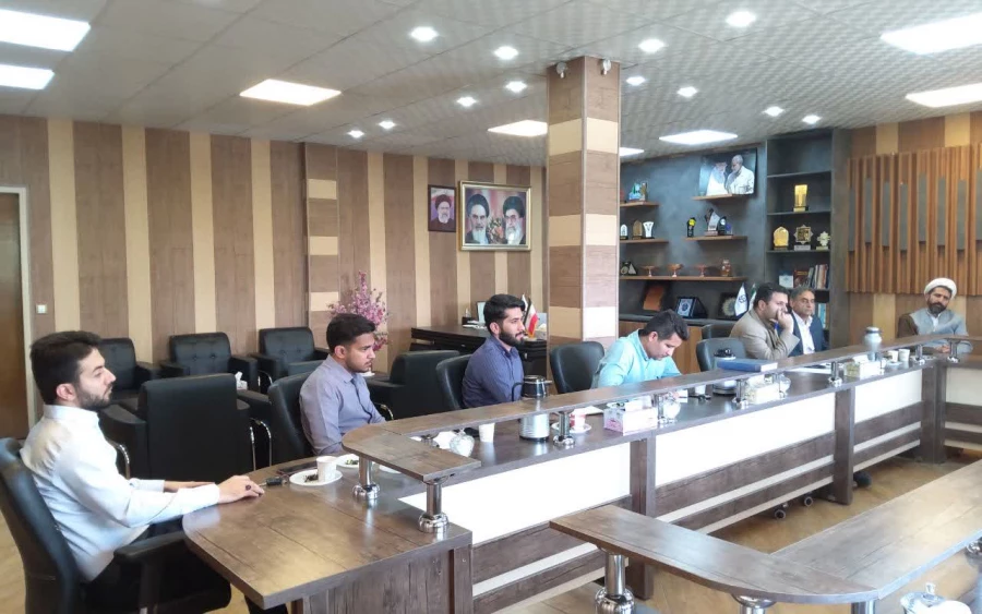 درآستانه برگزاری انتخابات ریاست جمهوری نودوچهارمین جلسه شورای فرهنگی واجتماعی دانشگاه فرهنگیان استان برگزار شد. 2