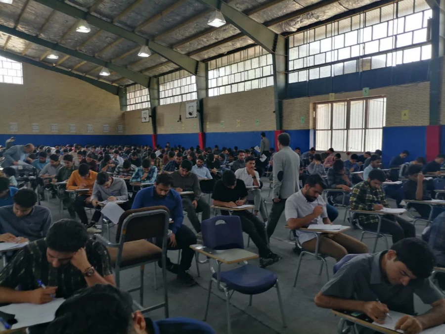 بازدید رئیس دانشگاه فرهنگیان استان از روند برگزاری امتحانات در پردیس خواجه نصیرالدین طوسی 5